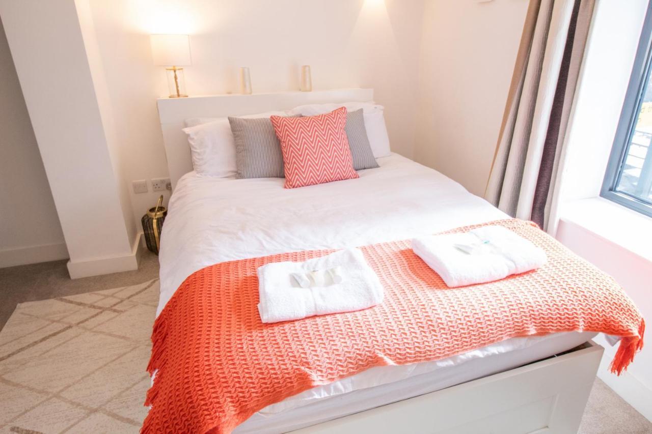 The New52 Oxford By 360Stays - Bespoke 2 Bed Luxury Apartment In The Heart Of Oxford City Centre With Parking Buitenkant foto